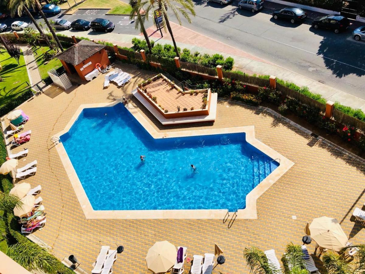 Atico Gavilanes Apartment *